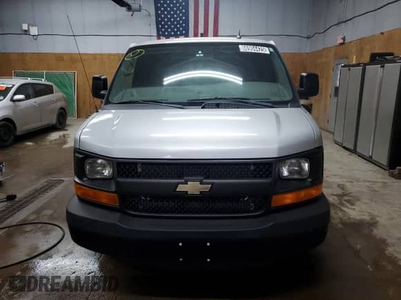 2012 Chevrolet Express Passenger 1LS с VIN 1GAZGZFG5C1188551, выставлен на аукционе Copart как лот 66904425 с пробегом 86 823 миль миль и Чистый • Clean title. История ставок и продаж доступна на DreamBid. Изображение 5.