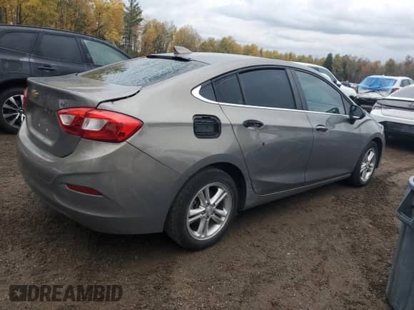 2017 Chevrolet Cruze LT with VIN 3G1BE5SM0HS594190, listed as a Copart auction lot 85368505 with 285,000 mi miles and Salvage title. Bid and sale history available at DreamBid. Image 3.