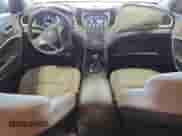 2017 Hyundai Santa Fe SE z VIN KM8SM4HF1HU167240, wystawiony jako Copart lot #82233795 z przebiegiem 130 076 mil mil oraz Czysty tytuł • Clean title. Historia ofert i sprzedaży dostępna na DreamBid. Obrazek 8.