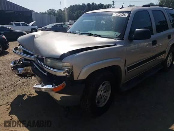 2005 Chevrolet Tahoe LS с VIN 1GNEC13V35R130102, выставлен на аукционе Copart как лот 71312475 с пробегом 194 351 миль миль и Списание • Salvage title. История ставок и продаж доступна на DreamBid. Изображение 14.
