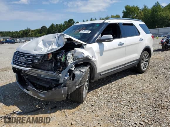 2017 Ford Explorer Limited z VIN 1FM5K8FH0HGA11512, wystawiony jako Copart lot #71031125 z przebiegiem 120 251 mil mil oraz Szkoda całkowita • Salvage title. Historia ofert i sprzedaży dostępna na DreamBid. Obrazek 1.