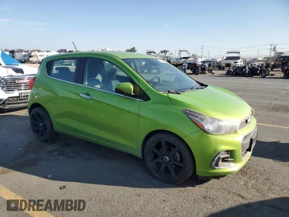 2016 Chevrolet Spark LT z VIN KL8CF6SA4GC575367, wystawiony jako Copart lot #71198025 z przebiegiem 109 706 mil mil oraz Szkoda całkowita • Salvage title. Historia ofert i sprzedaży dostępna na DreamBid. Obrazek 4.