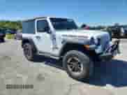 2018 Jeep Wrangler Rubicon z VIN 1C4HJXCG8JW301700, wystawiony jako Copart lot #72002955 z przebiegiem 33 421 mil mil oraz Szkoda całkowita • Salvage title. Historia ofert i sprzedaży dostępna na DreamBid. Obrazek 4.