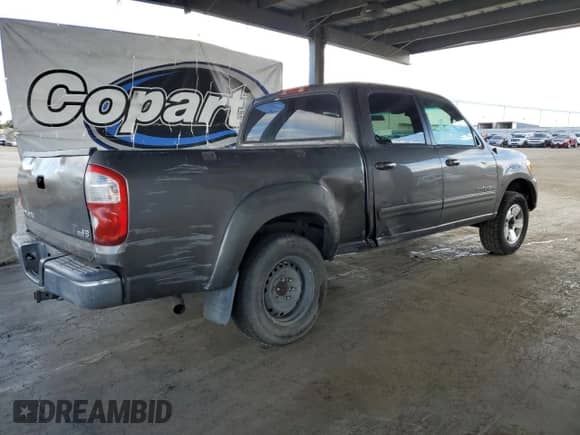2006 Toyota Tundra SR5 z VIN 5TBET34156S548947, wystawiony jako Copart lot #81879505 z przebiegiem 447 910 mil mil oraz Szkoda całkowita • Salvage title. Historia ofert i sprzedaży dostępna na DreamBid. Obrazek 3.