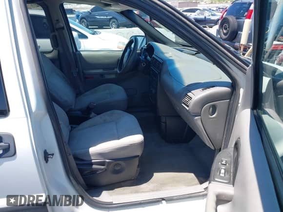 2004 Chevrolet Venture LS z VIN 1GNDX03E14D188330, wystawiony jako IAAI lot #42596114 z przebiegiem 186 128 mil mil oraz . Historia ofert i sprzedaży dostępna na DreamBid. Obrazek 5.