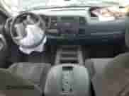 2010 Chevrolet Silverado 2500HD LT z VIN 1GC4KXBG7AF149311, wystawiony jako Copart lot #80164105 z przebiegiem Nie podano mil oraz Szkoda całkowita • Salvage title. Historia ofert i sprzedaży dostępna na DreamBid. Obrazek 8.