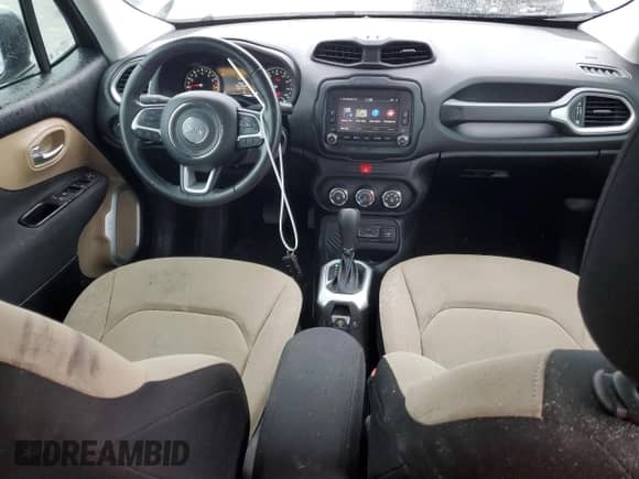 2017 Jeep Renegade Latitude z VIN ZACCJABB8HPF10438, wystawiony jako Copart lot #76149703 z przebiegiem 53 754 mil mil oraz Szkoda całkowita • Salvage title. Historia ofert i sprzedaży dostępna na DreamBid. Obrazek 8.