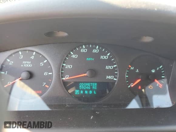 2016 Chevrolet Impala Police Police z VIN 2G1WD5E31G1101974, wystawiony jako Copart lot #47356985 z przebiegiem 59 246 mil mil oraz Czysty tytuł • Clean title. Historia ofert i sprzedaży dostępna na DreamBid. Obrazek 9.