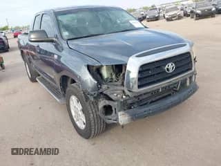 2008 Toyota Tundra z VIN 5TFRT54108X024980, wystawiony jako IAAI lot #42661119 z przebiegiem 310 370 mil mil oraz . Historia ofert i sprzedaży dostępna na DreamBid. Obrazek 1.