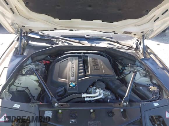 2016 BMW 5 Series 535i с VIN WBA5B1C51GG133734, выставлен на аукционе IAAI как лот 43472633 с пробегом 151 796 миль миль и . История ставок и продаж доступна на DreamBid. Изображение 10.