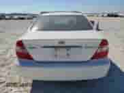 2002 Toyota Camry XLE с VIN 4T1BE30K12U010878, выставлен на аукционе Copart как лот 82343035 с пробегом 206 937 миль миль и Списание • Salvage title. История ставок и продаж доступна на DreamBid. Изображение 6.