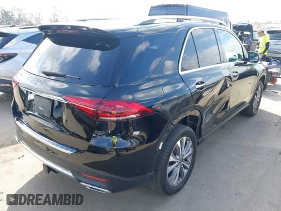 2023 Mercedes-Benz GLE 350 with VIN 4JGFB4JB6PA884764, listed as a IAAI auction lot 43272944 with 23,746 mi miles and . Bid and sale history available at DreamBid. Image 4.