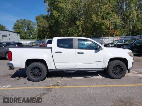 2015 Chevrolet Colorado 2WD WT с VIN 1GCGSAEA2F1137198, выставлен на аукционе IAAI как лот 43232051 с пробегом 213 147 миль миль и . История ставок и продаж доступна на DreamBid. Изображение 13.