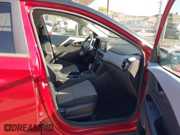 2019 Hyundai Kona SEL с VIN KM8K2CAA4KU389700, выставлен на аукционе IAAI как лот 43148070 с пробегом 61 335 миль миль и . История ставок и продаж доступна на DreamBid. Изображение 5.