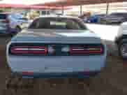 2020 Dodge Challenger SXT z VIN 2C3CDZAG5LH213645, wystawiony jako IAAI lot #42696025 z przebiegiem 88 659 mil mil oraz . Historia ofert i sprzedaży dostępna na DreamBid. Obrazek 16.