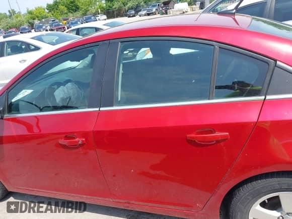 2014 Chevrolet Cruze 1LT with VIN 1G1PC5SB8E7388734, listed as a IAAI auction lot 42540551 with 89,225 mi miles and . Bid and sale history available at DreamBid. Image 14.