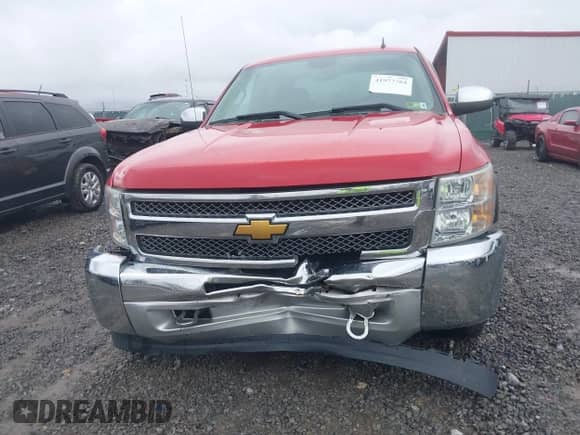 2013 Chevrolet Silverado 1500 LT with VIN 3GCPKSEAXDG145893, listed as a IAAI auction lot 41977764 with 144,817 mi miles and . Bid and sale history available at DreamBid. Image 12.