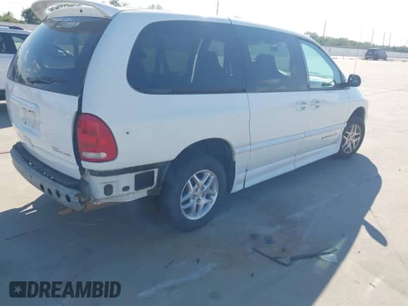 1999 Dodge Caravan SE с VIN 1B4GP44G2XB916067, выставлен на аукционе IAAI как лот 43431260 с пробегом Не указан миль и . История ставок и продаж доступна на DreamBid. Изображение 4.