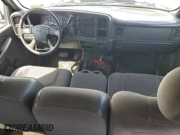 2006 GMC Sierra 1500 SLE1 z VIN 1GTEK19B36Z189192, wystawiony jako Copart lot #65479665 z przebiegiem 198 445 mil mil oraz Czysty tytuł • Clean title. Historia ofert i sprzedaży dostępna na DreamBid. Obrazek 8.