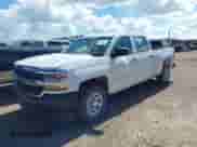 2018 Chevrolet Silverado 1500 Work Truck с VIN 3GCPCNECXJG362341, выставлен на аукционе IAAI как лот 43179812 с пробегом 137 590 миль миль и . История ставок и продаж доступна на DreamBid. Изображение 2.