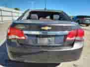 2015 Chevrolet Cruze LT z VIN 1G1PC5SB2F7283026, wystawiony jako Copart lot #82192075 z przebiegiem 99 196 mil mil oraz Szkoda całkowita • Salvage title. Historia ofert i sprzedaży dostępna na DreamBid. Obrazek 6.