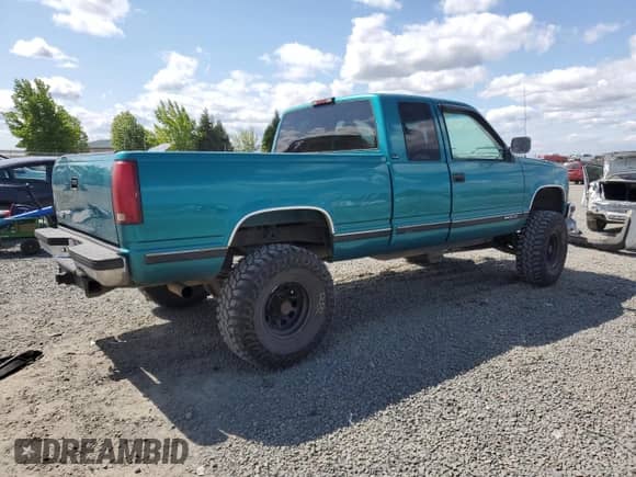 1994 GMC Sierra 1500 с VIN 1GTEK19K7RE564545, выставлен на аукционе Copart как лот 59007525 с пробегом 210 044 миль миль и Списание • Salvage title. История ставок и продаж доступна на DreamBid. Изображение 3.