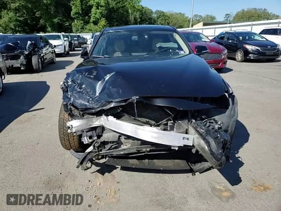 2013 BMW 3 Series 328i xDrive с VIN WBA3B5C51DF593878, выставлен на аукционе Copart как лот 70813025 с пробегом 145 301 миль миль и Списание • Salvage title. История ставок и продаж доступна на DreamBid. Изображение 13.