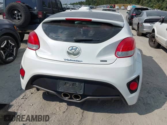 2014 Hyundai Veloster Turbo с VIN KMHTC6AE8EU195925, выставлен на аукционе IAAI как лот 43149493 с пробегом 156 100 миль миль и . История ставок и продаж доступна на DreamBid. Изображение 16.