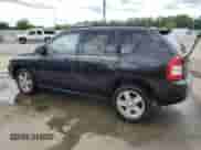 2008 Jeep Compass Sport с VIN 1J8FT470X8D573998, выставлен на аукционе Copart как лот 57999315 с пробегом Не указан миль и На запчасти • Non repairable. История ставок и продаж доступна на DreamBid. Изображение 2.