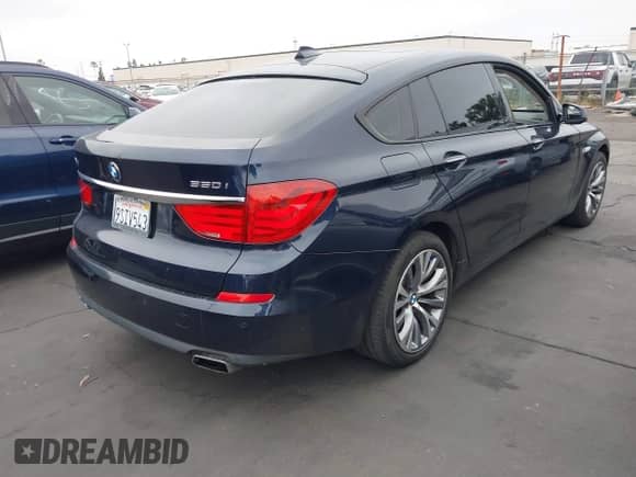 2010 BMW 5 Series 550i Gran Turismo с VIN WBASN4C57AC209600, выставлен на аукционе IAAI как лот 42412316 с пробегом 127 476 миль миль и . История ставок и продаж доступна на DreamBid. Изображение 4.