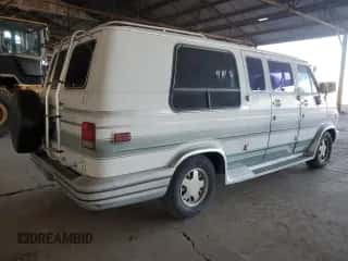 1992 Chevrolet Chevy Van с VIN 1GBEG25K3N7110762, выставлен на аукционе Copart как лот 81037964 с пробегом 202 599 миль миль и Чистый • Clean title. История ставок и продаж доступна на DreamBid. Изображение 3.