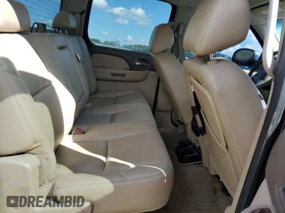 2013 GMC Sierra 1500 SLT z VIN 3GTP2WE70DG205210, wystawiony jako Copart lot #84760115 z przebiegiem 174 491 mil mil oraz Szkoda całkowita • Salvage title. Historia ofert i sprzedaży dostępna na DreamBid. Obrazek 10.