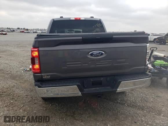 2021 Ford F-150 XL с VIN 1FTEW1EB5MFA08067, выставлен на аукционе Copart как лот 52632185 с пробегом 77 823 миль миль и Списание • Salvage title. История ставок и продаж доступна на DreamBid. Изображение 6.