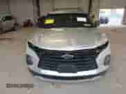 2020 Chevrolet Blazer LT z VIN 3GNKBJRSXLS706474, wystawiony jako IAAI lot #42872931 z przebiegiem 168 058 mil mil oraz . Historia ofert i sprzedaży dostępna na DreamBid. Obrazek 12.