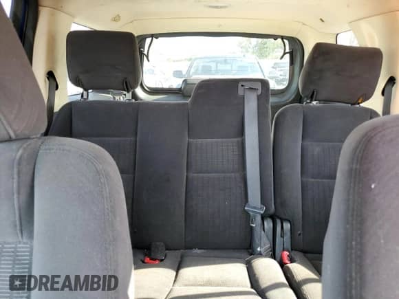 2010 Ford Explorer XLT with VIN 1FMEU7DEXAUA66828, listed as a Copart auction lot 84161265 with 311,747 mi miles and Salvage title. Bid and sale history available at DreamBid. Image 10.