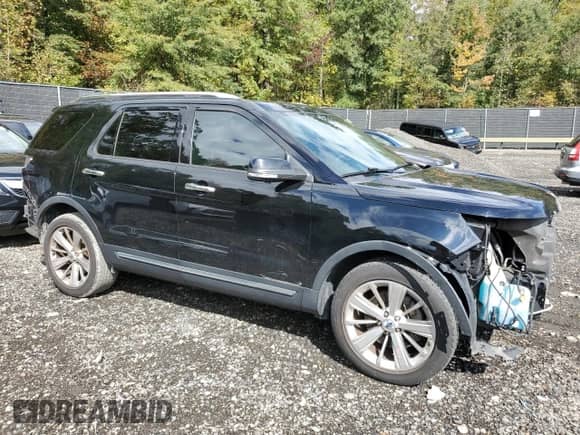 2018 Ford Explorer Limited с VIN 1FM5K8F80JGC64545, выставлен на аукционе Copart как лот 82271405 с пробегом 115 253 миль миль и Списание • Salvage title. История ставок и продаж доступна на DreamBid. Изображение 4.