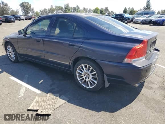 2008 Volvo S60 2.5T с VIN YV1RS592482675850, выставлен на аукционе Copart как лот 81480445 с пробегом 156 210 миль миль и Списание • Salvage title. История ставок и продаж доступна на DreamBid. Изображение 2.