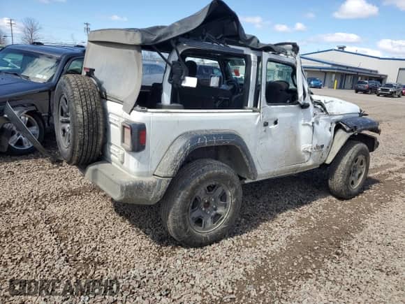 2022 Jeep Wrangler Willys с VIN 1C4GJXAG3NW220415, выставлен на аукционе Copart как лот 50754085 с пробегом 21 046 миль миль и Списание • Salvage title. История ставок и продаж доступна на DreamBid. Изображение 3.