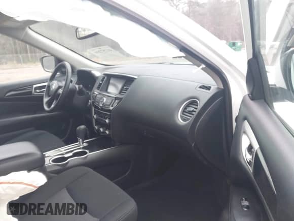 2019 Nissan Pathfinder S z VIN 5N1DR2MN2KC633945, wystawiony jako IAAI lot #41757390 z przebiegiem 120 214 mil mil oraz . Historia ofert i sprzedaży dostępna na DreamBid. Obrazek 5.