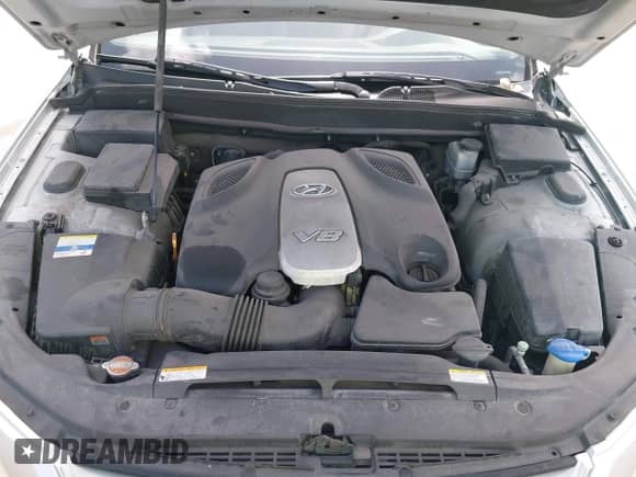 2010 Hyundai Genesis с VIN KMHGC4DF5AU108292, выставлен на аукционе IAAI как лот 42729201 с пробегом 68 439 миль миль и . История ставок и продаж доступна на DreamBid. Изображение 10.