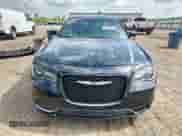 2016 Chrysler 300 S с VIN 2C3CCABG6GH252589, выставлен на аукционе Copart как лот 60805375 с пробегом 116 028 миль миль и Списание • Salvage title. История ставок и продаж доступна на DreamBid. Изображение 5.
