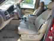 2010 Chevrolet Tahoe LT z VIN 1GNUKBE09AR164691, wystawiony jako Copart lot #67579345 z przebiegiem 220 416 mil mil oraz Szkoda całkowita • Salvage title. Historia ofert i sprzedaży dostępna na DreamBid. Obrazek 7.