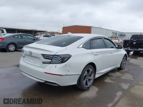 2018 Honda Accord EX z VIN 1HGCV1F43JA036731, wystawiony jako IAAI lot #39264238 z przebiegiem 159 824 mil mil oraz . Historia ofert i sprzedaży dostępna na DreamBid. Obrazek 4.