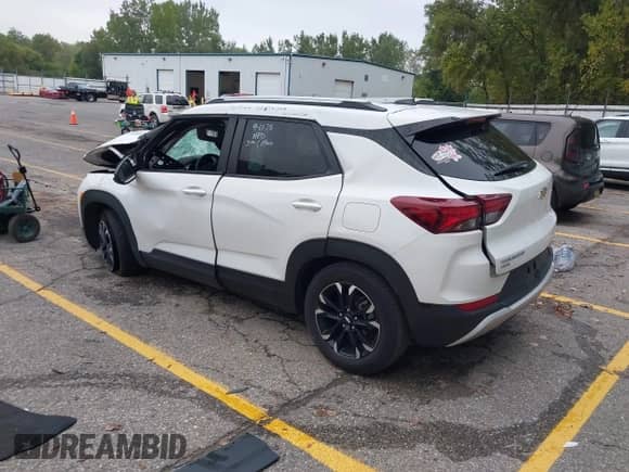 2023 Chevrolet TrailBlazer LT с VIN KL79MRSL8PB200773, выставлен на аукционе IAAI как лот 43292608 с пробегом 37 434 миль миль и . История ставок и продаж доступна на DreamBid. Изображение 3.