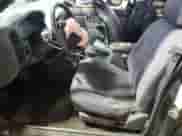 1997 Nissan Frontier XE с VIN 1N6SD16Y7VC400074, выставлен на аукционе Copart как лот 54062815 с пробегом 150 498 миль миль и Списание • Salvage title. История ставок и продаж доступна на DreamBid. Изображение 7.