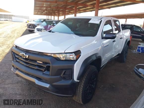 2025 Chevrolet Colorado 4WD Trail Boss с VIN 1GCPTEEK7S1176411, выставлен на аукционе IAAI как лот 43167340 с пробегом 2 478 миль миль и . История ставок и продаж доступна на DreamBid. Изображение 17.