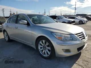 2010 Hyundai Genesis с VIN KMHGC4DE6AU083653, выставлен на аукционе Copart как лот 85387315 с пробегом 133 843 миль миль и Списание • Salvage title. История ставок и продаж доступна на DreamBid. Изображение 4.