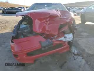 1995 Saturn SC с VIN 1G8ZG1271SZ308127, выставлен на аукционе Copart как лот 47142725 с пробегом 158 207 миль миль и На запчасти • Non repairable. История ставок и продаж доступна на DreamBid. Изображение 5.