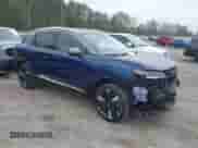 2025 Nissan Kicks SR with VIN 3N8AP6DC0SL307704, listed as a IAAI auction lot 41918886 with 5,902 mi miles and . Bid and sale history available at DreamBid. Image 1.