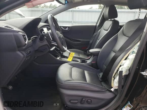 2019 Hyundai Ioniq Limited с VIN KMHC75LD4KU164282, выставлен на аукционе Copart как лот 68129654 с пробегом 15 371 миль миль и Списание • Salvage title. История ставок и продаж доступна на DreamBid. Изображение 7.
